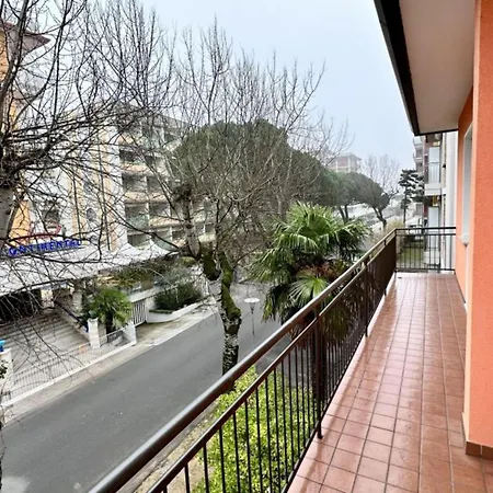 Top-floor Flat With Parking In Bibione