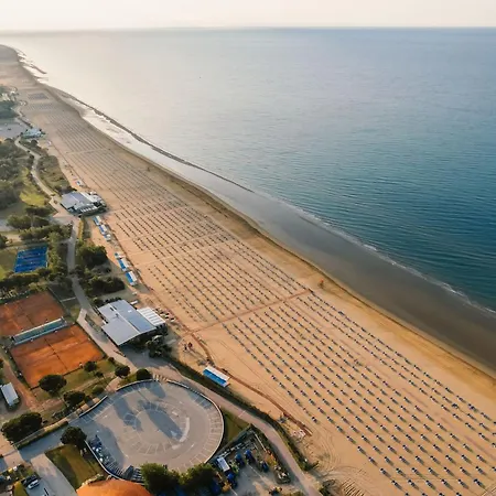 Top-floor Flat With Parking In Bibione